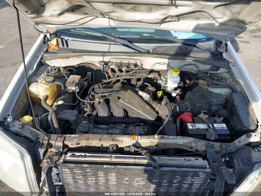 2008 Mercury Mariner V6 VIN: 4M2CU91128KJ32281 Lot: 43901325