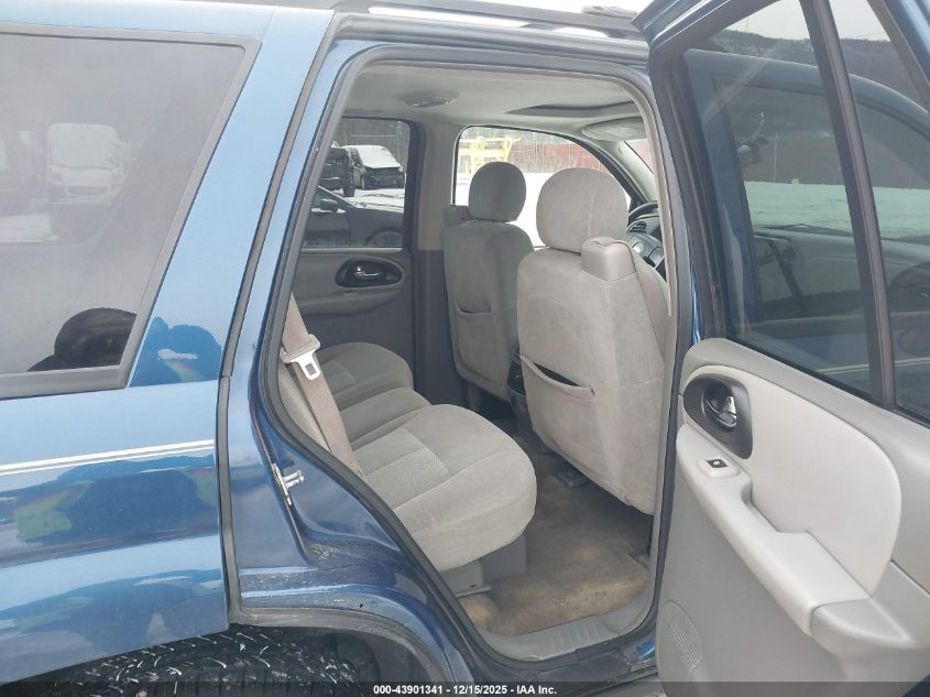 2005 Chevrolet Trailblazer Ls VIN: 1GNDT13S652292090 Lot: 43901341