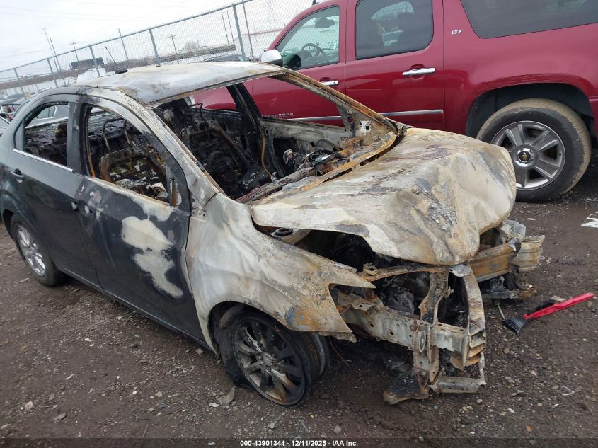 CHEVROLET SONIC LT AUTO