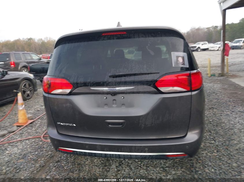 2020 Chrysler Pacifica Touring VIN: 2C4RC1FG8LR222630 Lot: 43901359