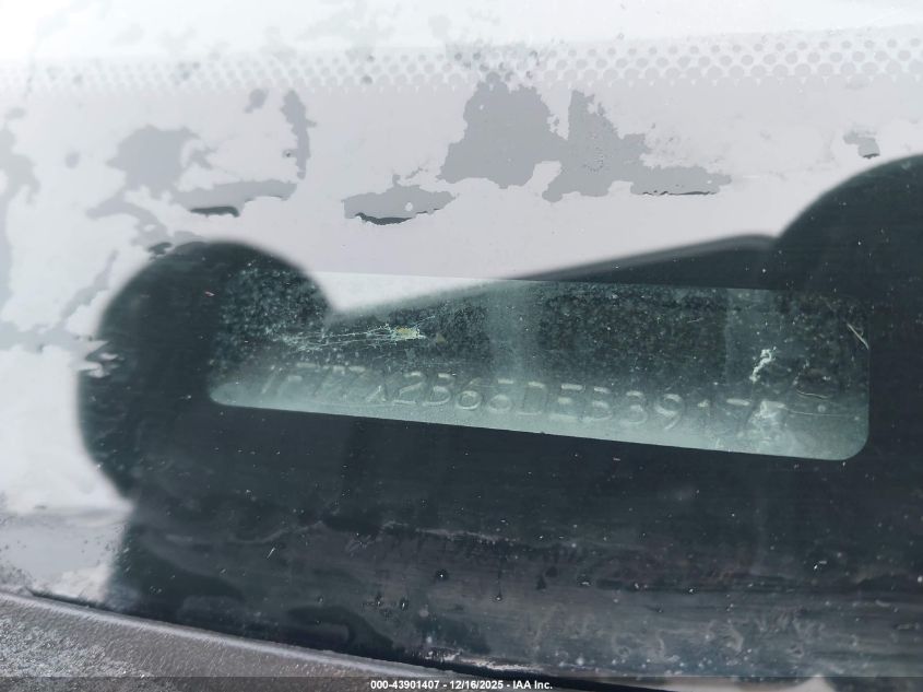 2013 Ford F-250 Xl VIN: 1FT7X2B68DEB39177 Lot: 43901407