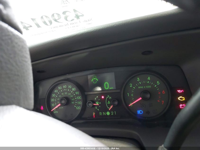 2009 Mercury Grand Marquis Ls (Fleet Only) VIN: 2MEHM75V39X629754 Lot: 43901416