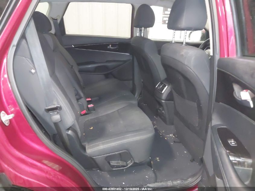 2019 Kia Sorento 2.4L Lx VIN: 5XYPGDA32KG552722 Lot: 43901452