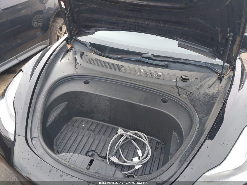 2021 Tesla Model 3 Long Range Dual Motor All-Wheel Drive VIN: 5YJ3E1EB9MF974985 Lot: 43901455