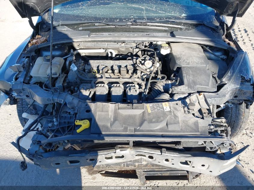 2017 Ford Focus Se VIN: 1FADP3K22HL261742 Lot: 43901458