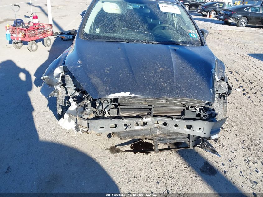 2017 Ford Focus Se VIN: 1FADP3K22HL261742 Lot: 43901458