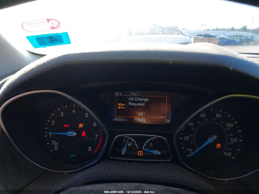 2017 Ford Focus Se VIN: 1FADP3K22HL261742 Lot: 43901458