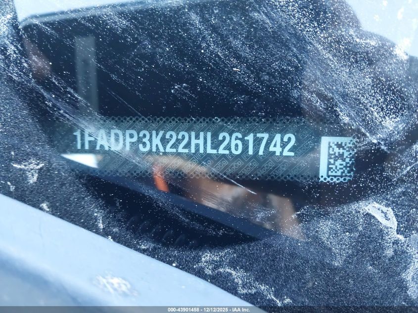 2017 Ford Focus Se VIN: 1FADP3K22HL261742 Lot: 43901458