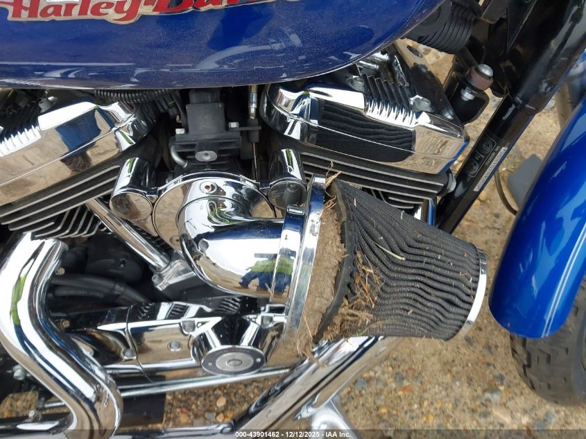 2007 Harley-Davidson Xl1200 C VIN: 1HD1CT3127K402018 Lot: 43901462