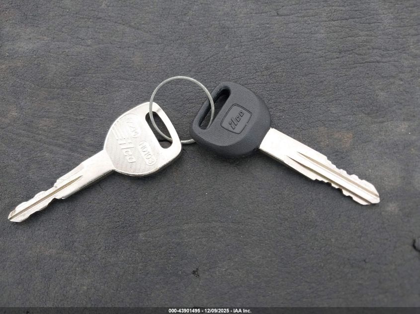 2001 Honda Passport Ex/Lx VIN: 4S6DM58W214400568 Lot: 43901495