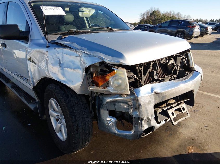 1N6BA0ED3BN310907 2011 NISSAN TITAN photo no. 6