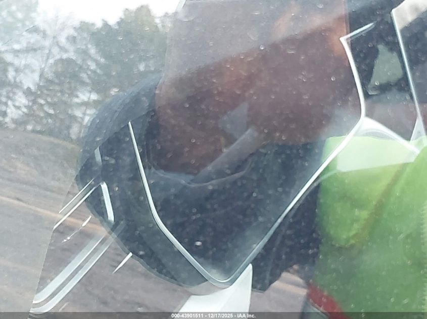 2017 Tesla Model X 100D/75D/90D VIN: 5YJXCDE21HF055836 Lot: 43901511