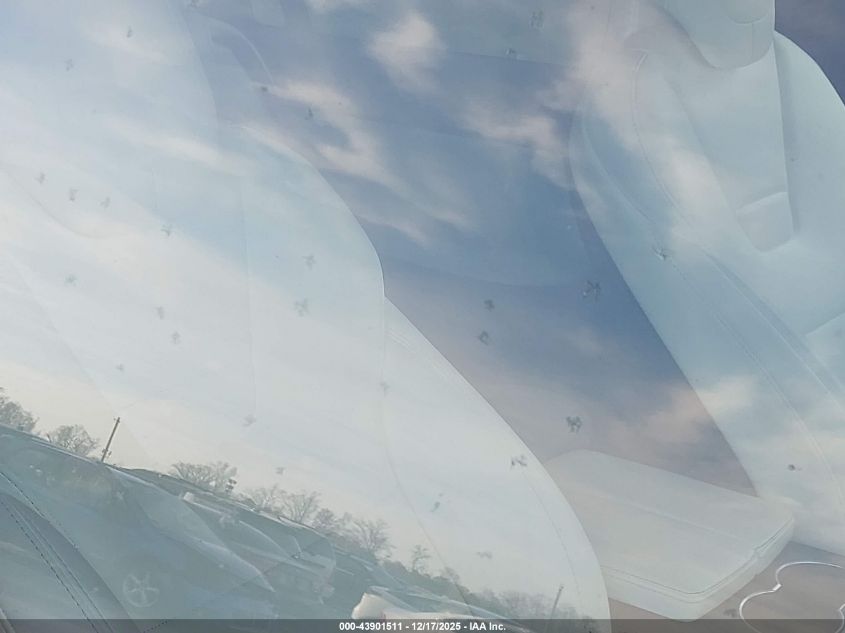 2017 Tesla Model X 100D/75D/90D VIN: 5YJXCDE21HF055836 Lot: 43901511