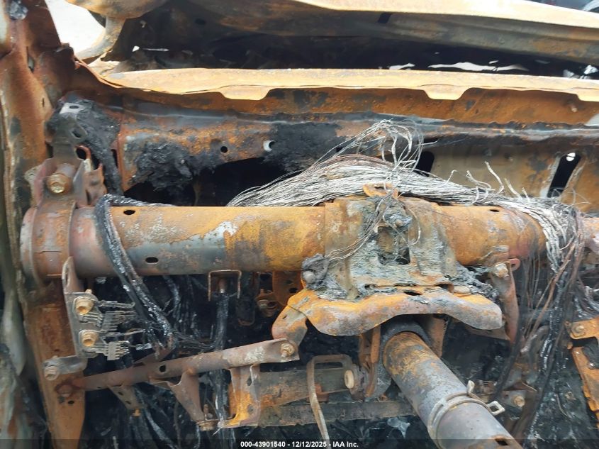 2025 Toyota Camry Le VIN: 4T1DAACK7SU013594 Lot: 43901540