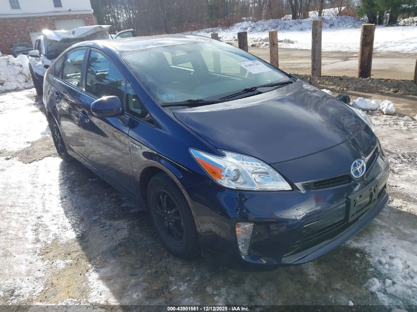 TOYOTA PRIUS FOUR