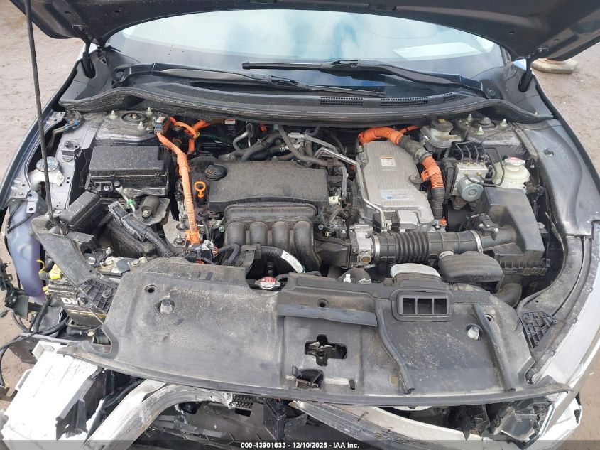 2018 Honda Clarity Plug-In Hybrid Touring VIN: JHMZC5F36JC017509 Lot: 43901633