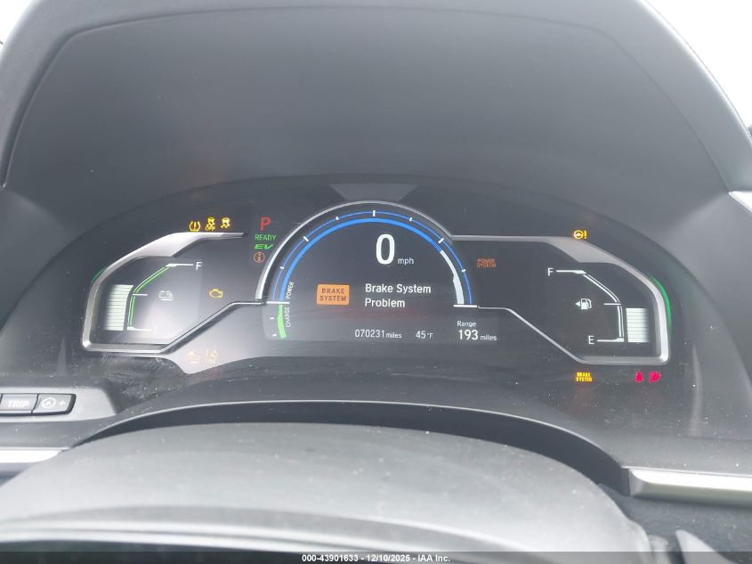 2018 Honda Clarity Plug-In Hybrid Touring VIN: JHMZC5F36JC017509 Lot: 43901633