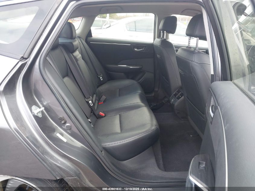 2018 Honda Clarity Plug-In Hybrid Touring VIN: JHMZC5F36JC017509 Lot: 43901633