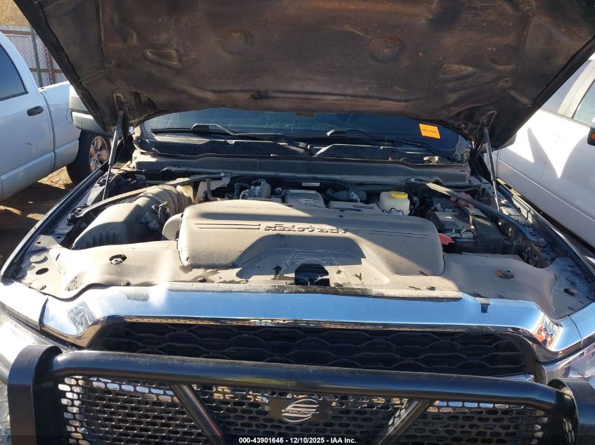 2024 Ram 3500 Tradesman 4X4 8' Box VIN: 3C63RRGL5RG241494 Lot: 43901646