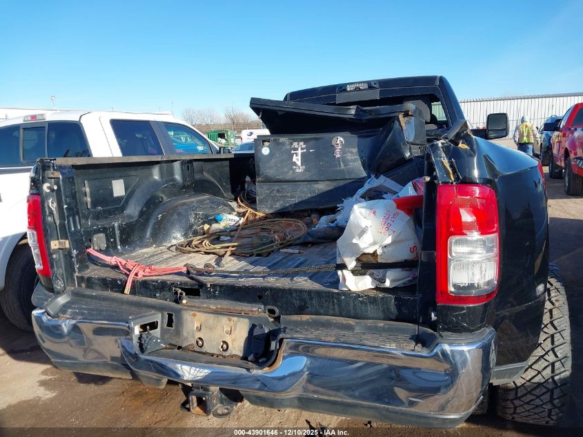 2024 Ram 3500 Tradesman 4X4 8' Box VIN: 3C63RRGL5RG241494 Lot: 43901646