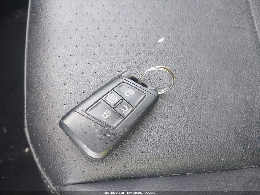 2020 Volkswagen Tiguan 2.0T Se/2.0T Se R-Line Black/2.0T Sel VIN: 3VV2B7AX1LM104152 Lot: 43901658