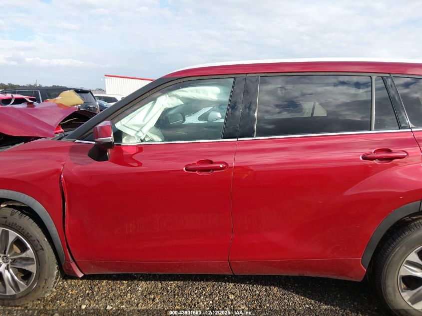 2022 Toyota Highlander Xle VIN: 5TDGZRAH7NS119231 Lot: 43901663