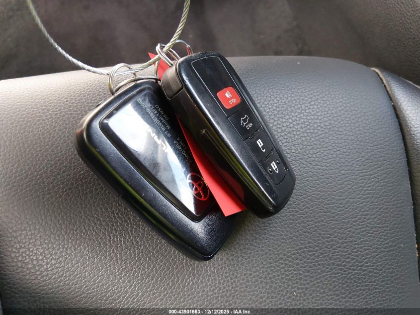 2022 Toyota Highlander Xle VIN: 5TDGZRAH7NS119231 Lot: 43901663