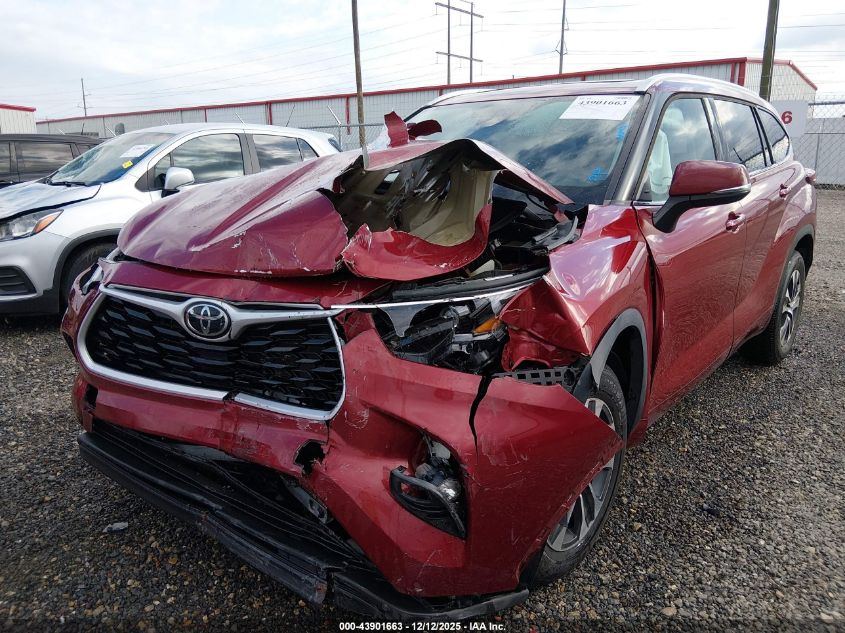 2022 Toyota Highlander Xle VIN: 5TDGZRAH7NS119231 Lot: 43901663