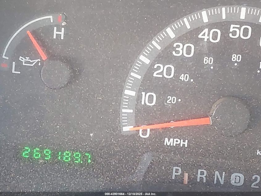 2000 Ford F-150 Lariat/Work Series/Xl/Xlt VIN: 1FTRX17W9YNA50865 Lot: 43901664