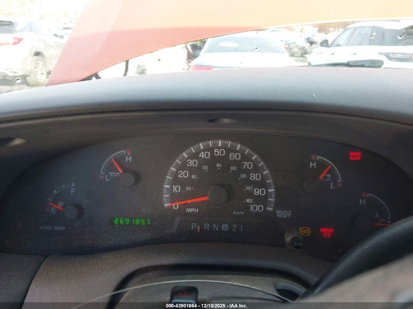 2000 Ford F-150 Lariat/Work Series/Xl/Xlt VIN: 1FTRX17W9YNA50865 Lot: 43901664