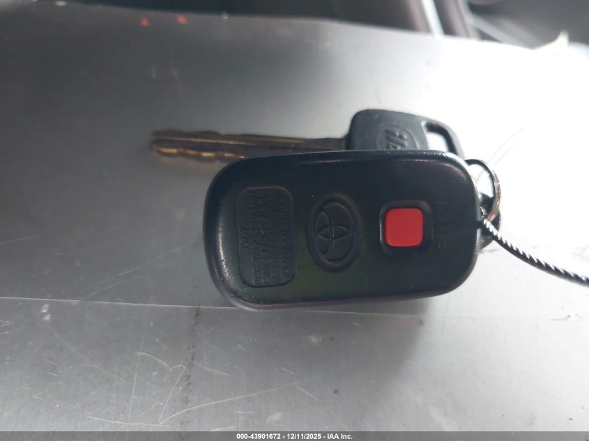 2004 Toyota Camry Se VIN: 4T1BE32K84U894155 Lot: 43901672