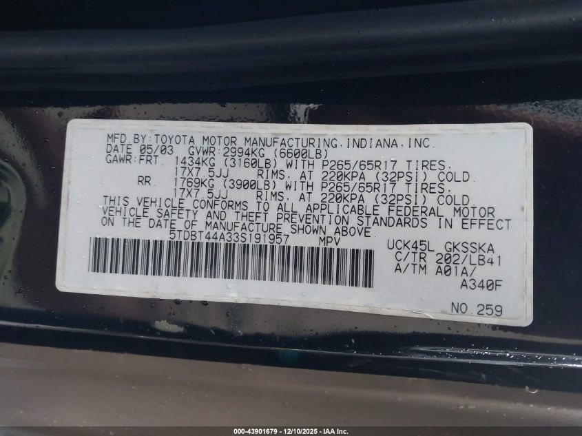 2004 Toyota Sequoia Sr5 V8 VIN: 5TDBT44A54S216424 Lot: 43901679