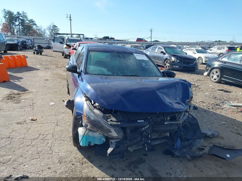 NISSAN ALTIMA SR FWD