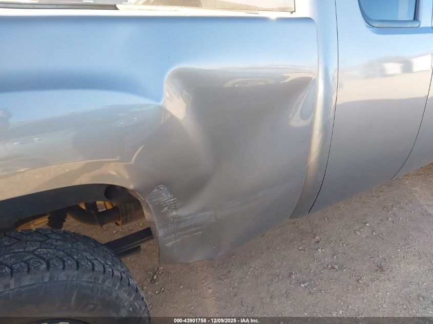 2007 GMC Sierra 1500 Work Truck VIN: 1GTEC19J57Z617897 Lot: 43901758