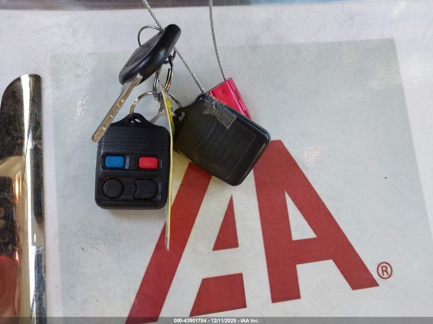 2007 Ford Expedition Xlt VIN: 1FMFU16537LA94502 Lot: 43901784