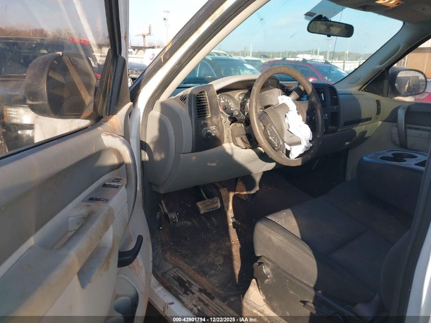 2010 Chevrolet Silverado 1500 Work Truck VIN: 1GCPCPEX6AZ255057 Lot: 43901794