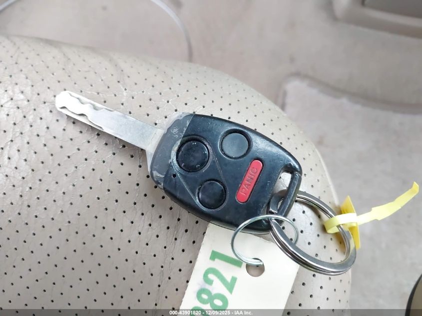 2005 Honda Cr-V Se VIN: JHLRD78905C010107 Lot: 43901820