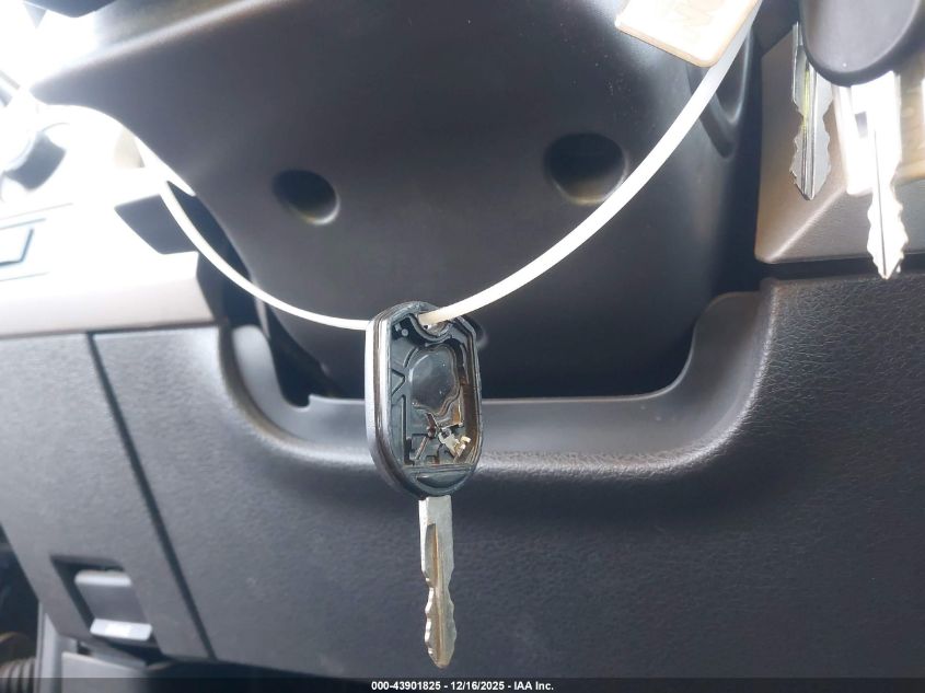 2011 Ford F-150 Lariat VIN: 1FTFW1EF8BFC37802 Lot: 43901825