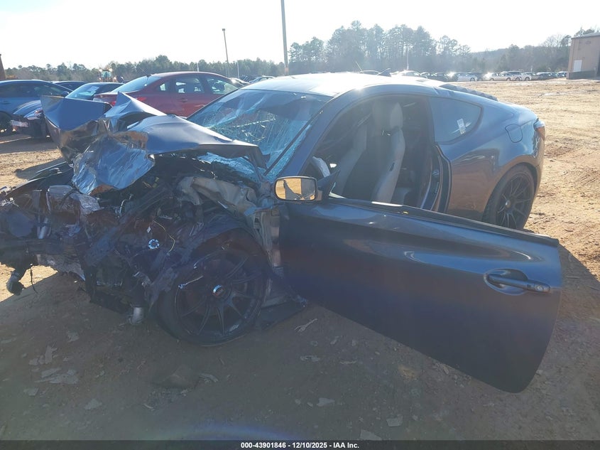 2014 Hyundai Genesis 2.0T Premium