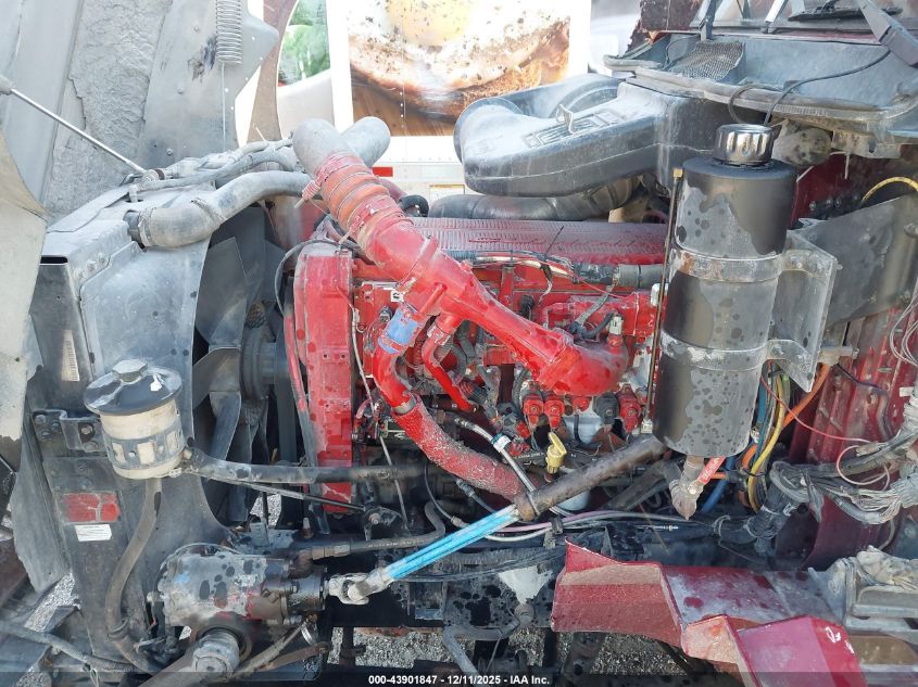 2006 International 9400 9400I VIN: 2HSCNAPR56C214354 Lot: 43901847