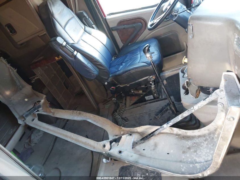 2006 International 9400 9400I VIN: 2HSCNAPR56C214354 Lot: 43901847