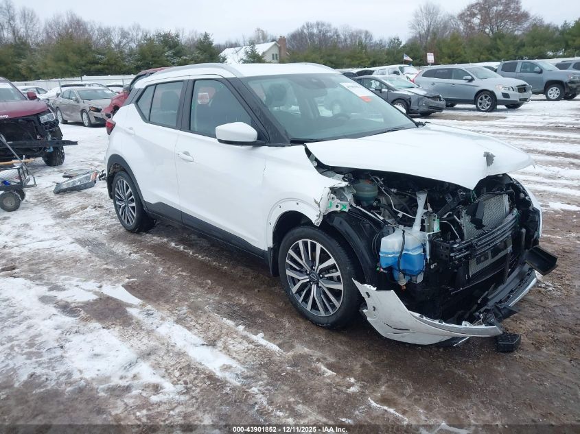 NISSAN KICKS SV XTRONIC CVT