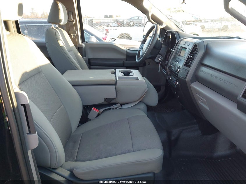 1FT7X2B63HEB83626 2017 FORD F250 photo no. 5