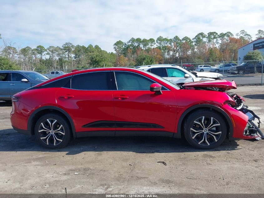 2023 Toyota Crown Limited VIN: JTDAAAAF2P3002948 Lot: 43901961