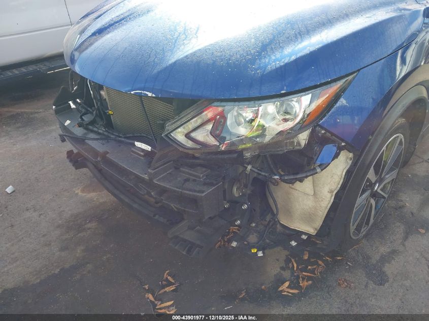 2018 Nissan Rogue Sport Sl VIN: JN1BJ1CP7JW107553 Lot: 43901977