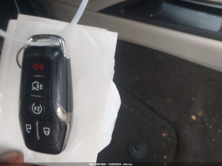 2014 Lincoln Mkz VIN: 3LN6L2G92ER817183 Lot: 43901989