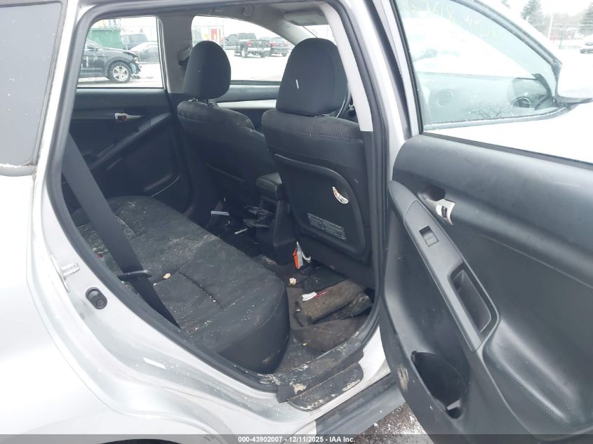 2009 Pontiac Vibe VIN: 5Y2SM67069Z477675 Lot: 43902007