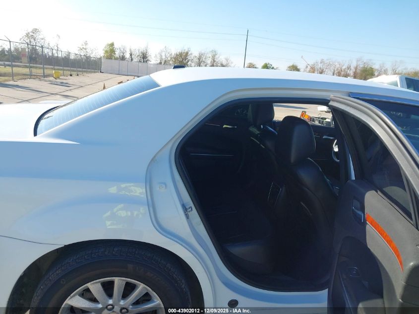 2014 Chrysler 300 VIN: 2C3CCAAG1EH288561 Lot: 43902012