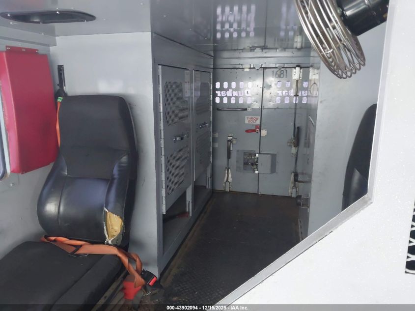 2016 Ram 5500 Chassis Tradesman/Slt VIN: 3C7WRMAJ7GG156396 Lot: 43902094