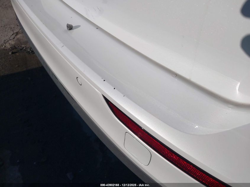 2025 Volvo V60 Cross Country B5 Plus VIN: YV4L12WK0S2149799 Lot: 43902168